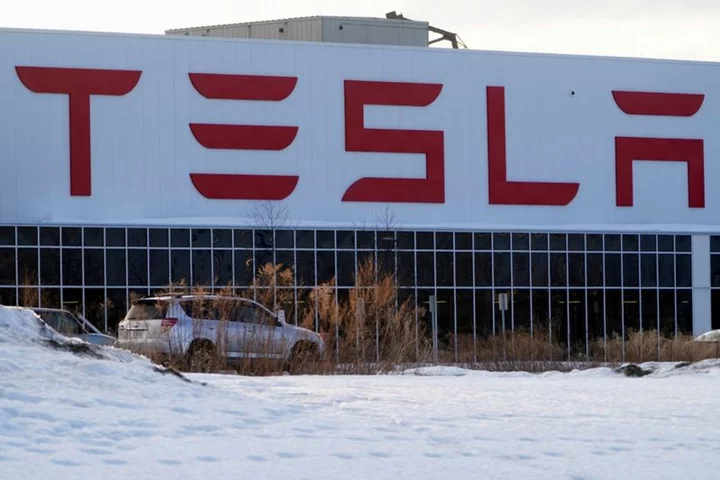 Tesla beats claim that it fired factory workers amid union campaign