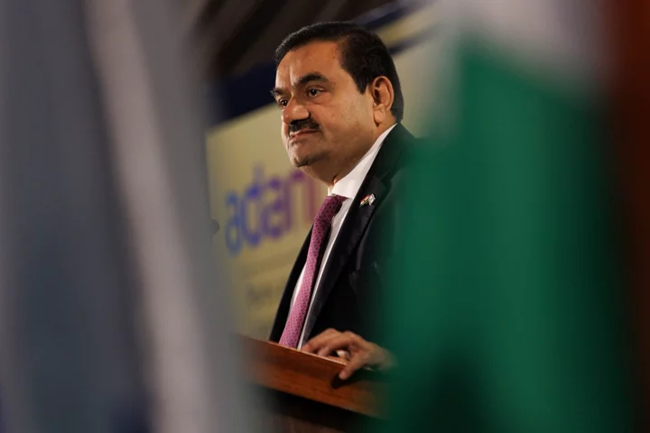 Adani Group in Talks to Raise $1.8 Billion From India Bond Sales