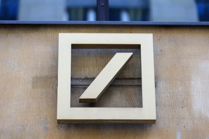 Deutsche Bank Poaches London Dealmakers From Citigroup, BofA