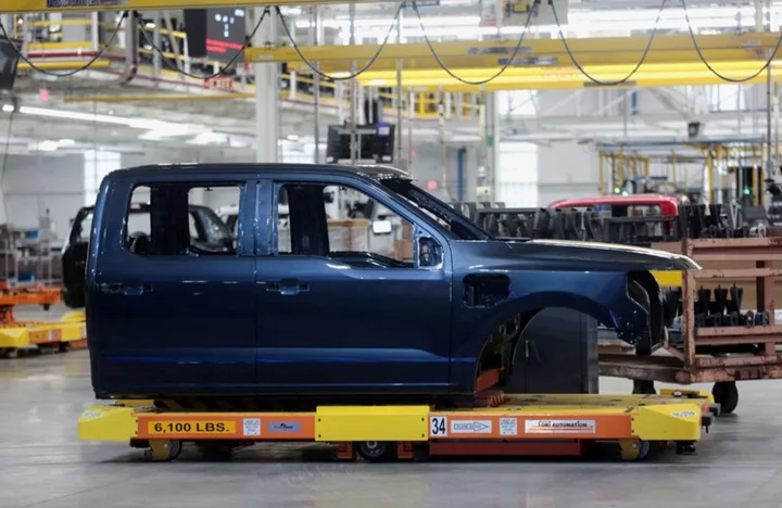 UAW says it files unfair labor practice against GM, Stellantis