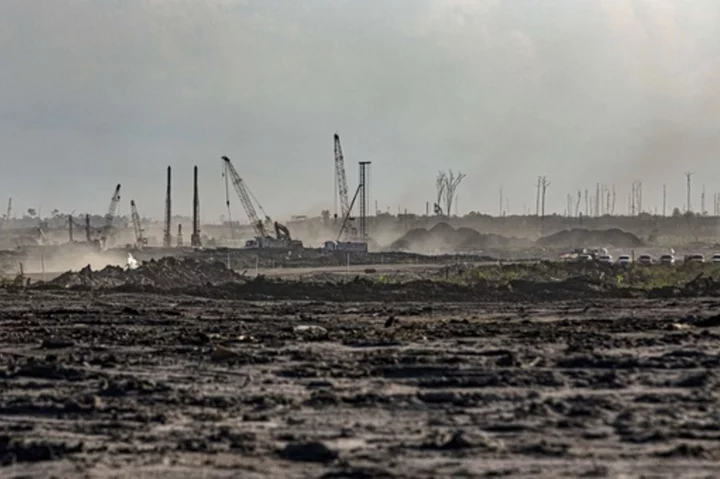 Reports show new Indonesian industrial park on Borneo, feted as 'green,'' will be powered by coal