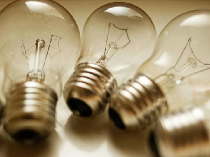 What you need to know about the incandescent light bulb ban