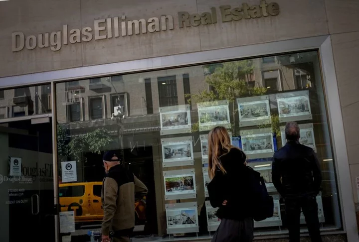 Shares of Elliman, other realtors fall after $1.78 billion broker commission verdict