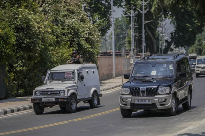 G20 officials arrive in disputed Kashmir as India largely puts region's intense security out of view