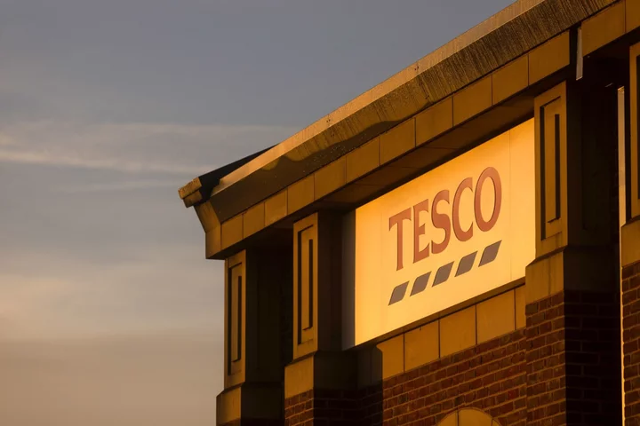 Tesco Names Gerry Murphy as Chairman After John Allan’s Exit