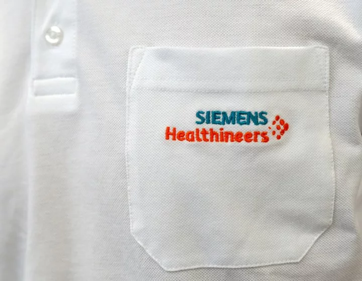 Siemens Healthineers Q3 profit, cash flow fall on COVID test wind-up