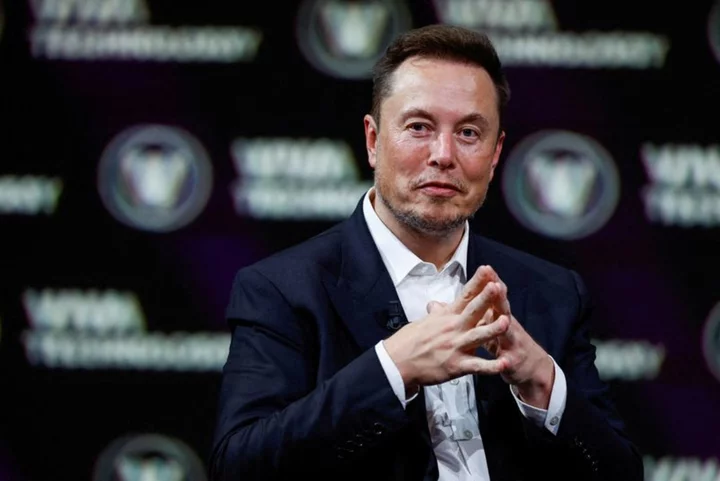 Fracas in Vegas? Musk, Zuckerberg talk cage match in social media bluster