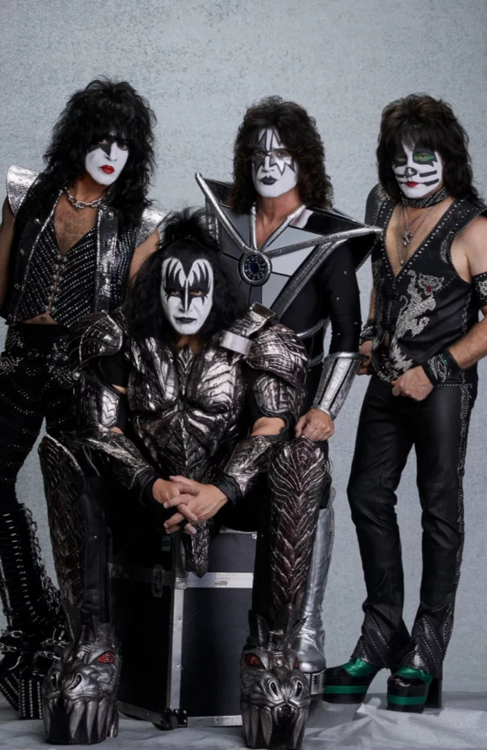 Kiss to live stream last ever show