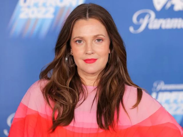 Drew Barrymore defends plans to resume talk show amid entertainment strikes