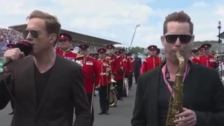 F1 fans joke The Simpsons ‘predicted’ Damian Lewis 'slaughtering' the national anthem