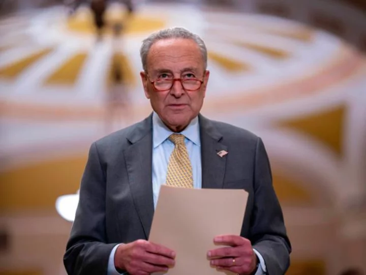 Senate Republicans urge Schumer to enforce more formal dress code