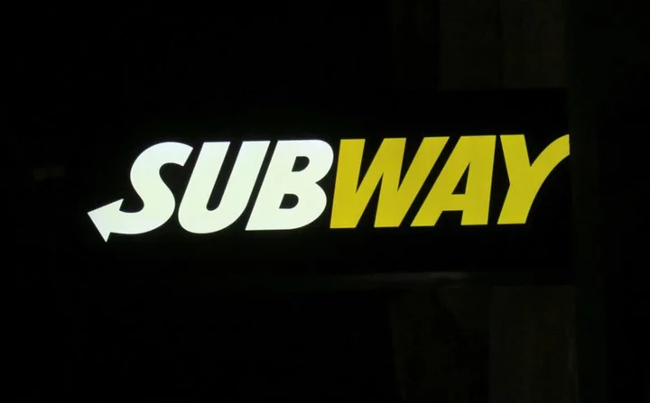 Woman who sued over Subway tuna seeks to quit case; Subway demands sanctions