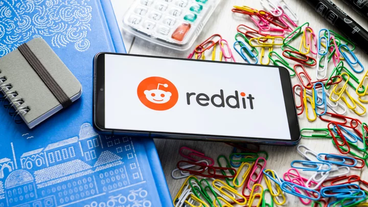 Reddit Will Allow NSFW Desktop Image Uploads