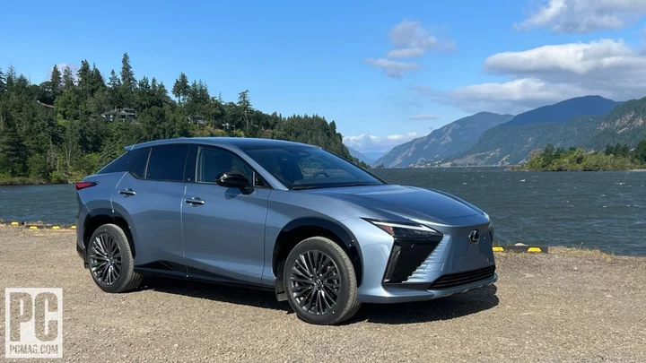 2023 Lexus RZ 450e Review