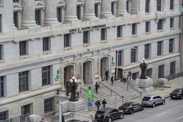 Ahead of possible Trump indictment, Atlanta locks down courthouse