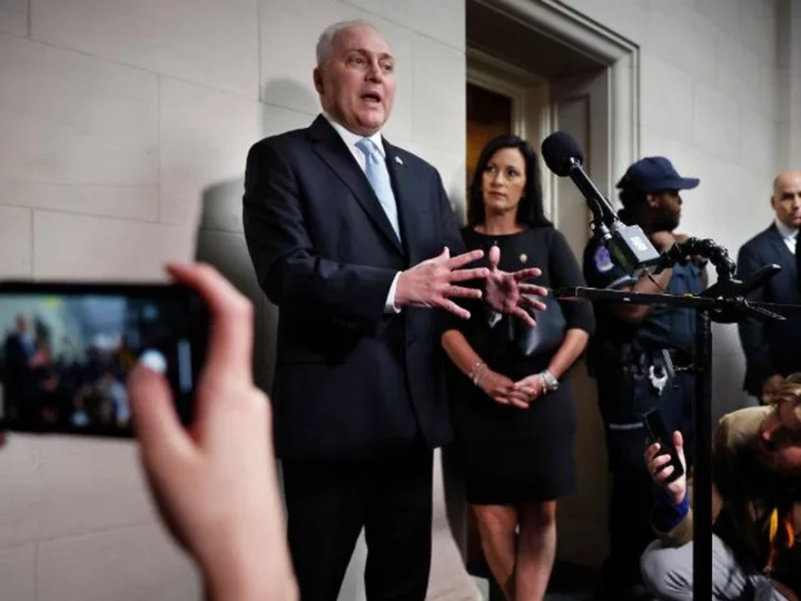 Scalise scrambling to win over holdouts amid deep concerns he can't get 217 votes for speaker