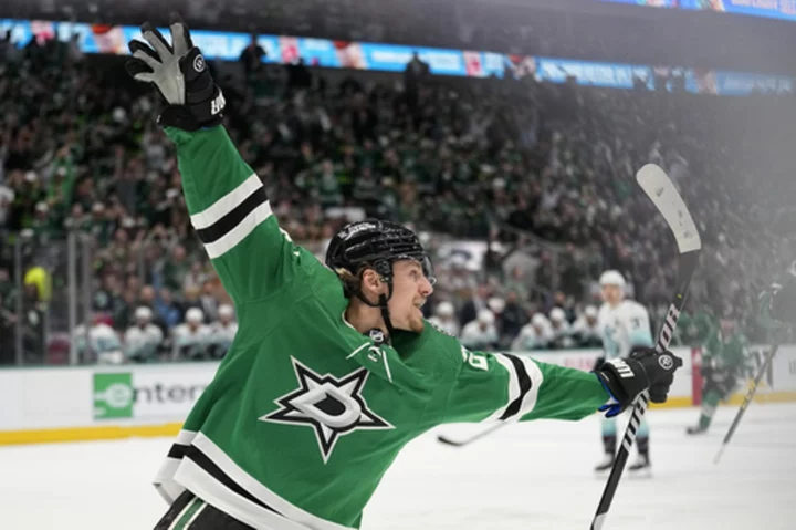 Hintz has 2 goals, Pavelski scores again as Stars take 3-2 series lead over Kraken