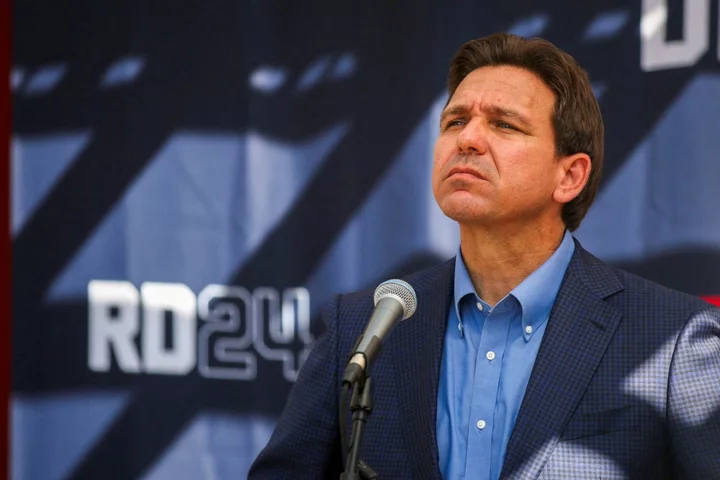 Ron DeSantis replaces campaign manager as 2024 bid falters