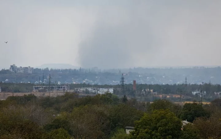 Russian forces intensify pressure on Ukraine's Avdiivka, Kherson