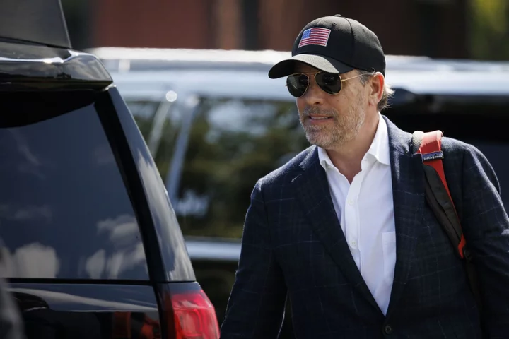 Hunter Biden Offers to Testify Publicly on GOP Accusations