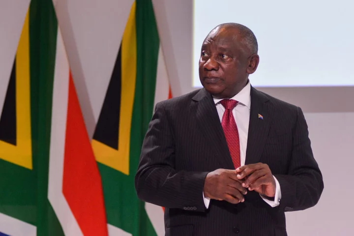 Ramaphosa Says China’s Xi Will Visit South Africa Aug. 22