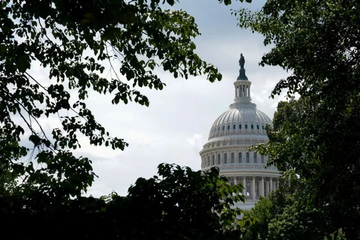 US government offices close in DC due to severe storm threat