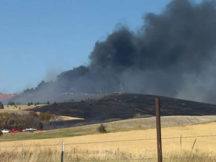 Residents ordered to evacuate amid threat of growing wildfire in Washington state, medical facilities sheltering in place