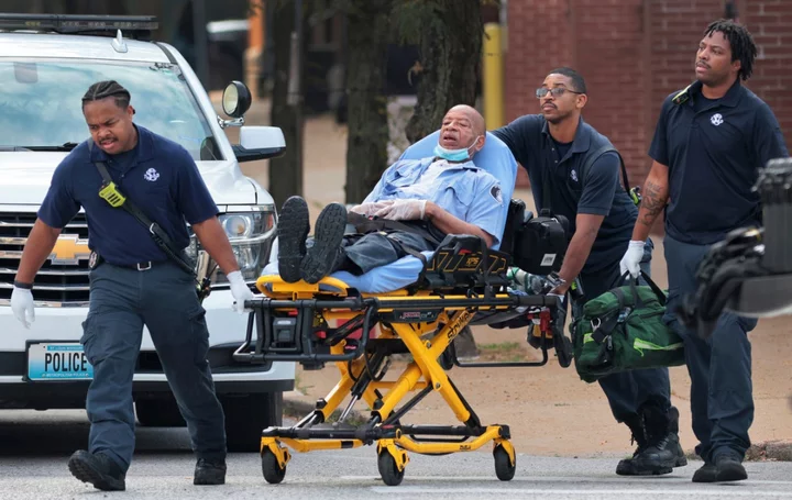 Six inmates in St. Louis jail face charges over 73-year-old guard’s abduction