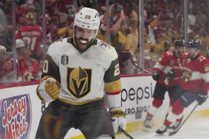 Vegas Golden Knights hold off Florida Panthers 3-2, move win from Stanley Cup title