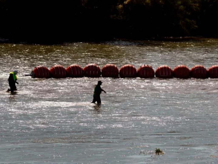 Texas governor to defy DOJ request to remove floating barriers in Rio Grande: 'Texas will see you in court, Mr. President'