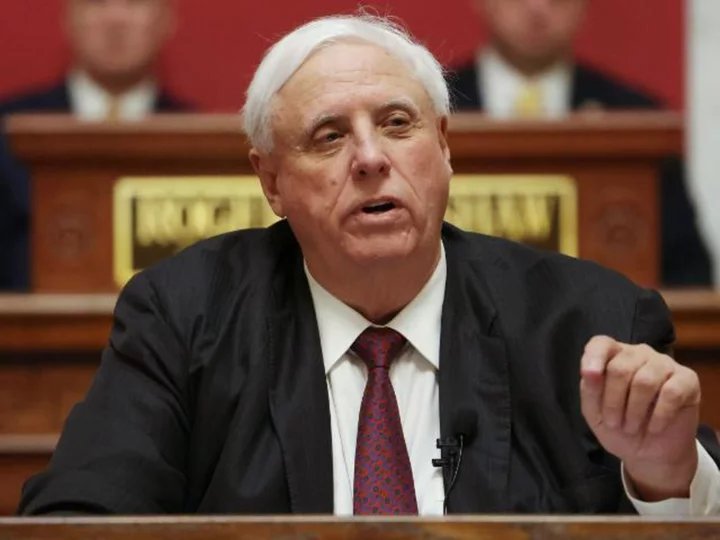 In a boon for Senate GOP leaders, Trump backs Jim Justice in West Virginia Senate primary