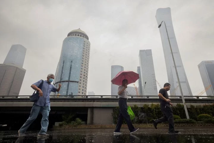 Chinese asset manager eyes restructuring to ease liquidity crunch amid contagion fears