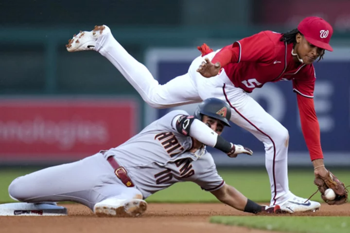 Diamondbacks rally against Nationals' beleaguered bullpen in 10-5 win