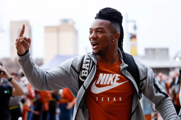 Bijan Robinson sees championships in Texas' immediate future