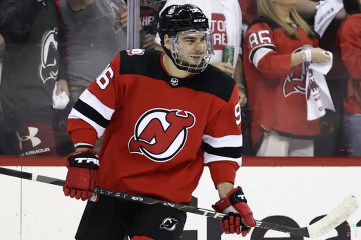 Devils answer in Game 3, rout Canes 8-4, deficit now 2-1