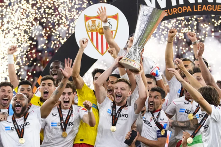 Sevilla ends unusually poor season celebrating yet another Europa League title