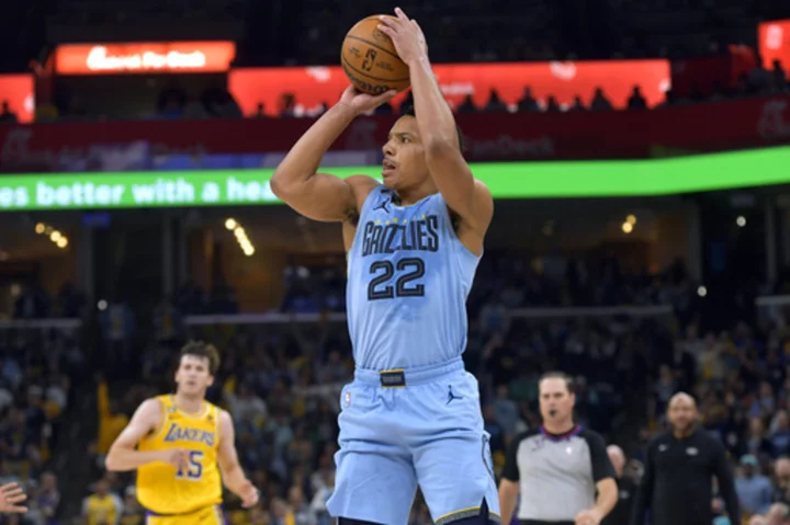 Grizzlies guard Desmond Bane has surgery on broken bone in right big toe