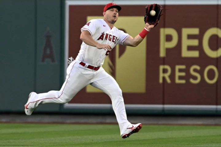 Moniak's homer in 8th inning propels Angels to 2-1 victory over Red Sox