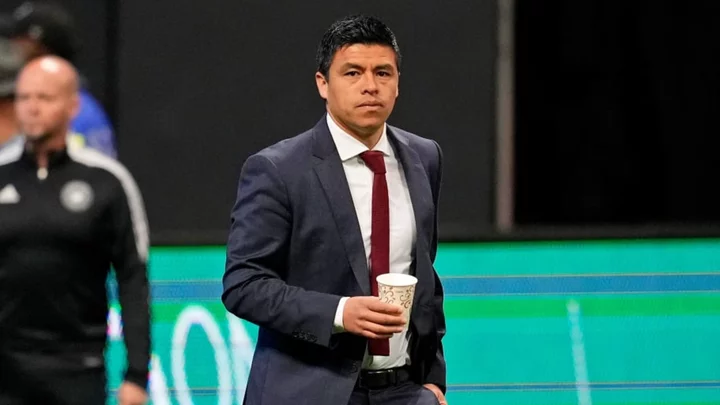 Should Gonzalo Pineda remain as Atlanta United's head coach?