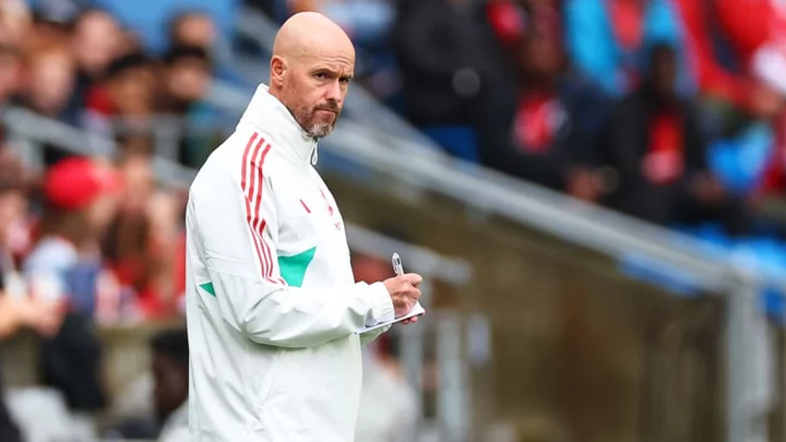 Erik ten Hag provides update on Man Utd's striker pursuit