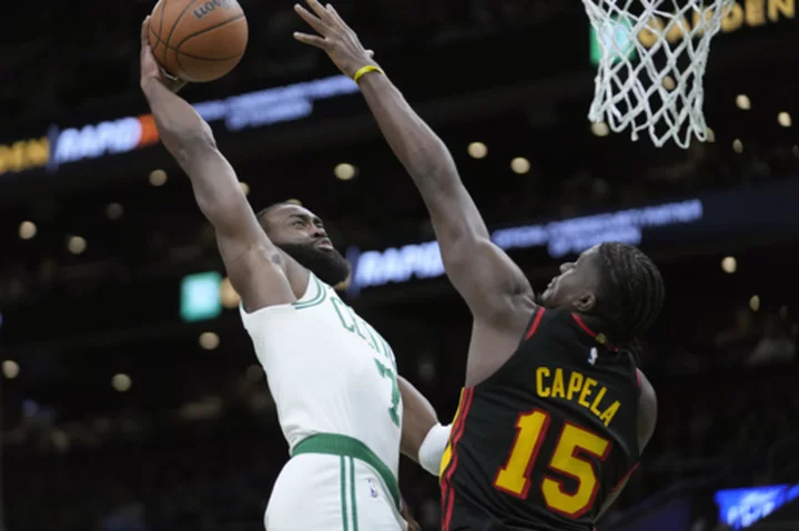 Jayson Tatum scores 34, Jaylen Brown 21 in Celtics' 113-103 win over Hawks