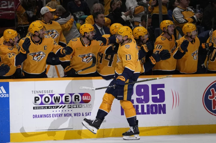 Forsberg, Trenin score in final minute to lead Predators to 4-3 come from behind win over Avalanche