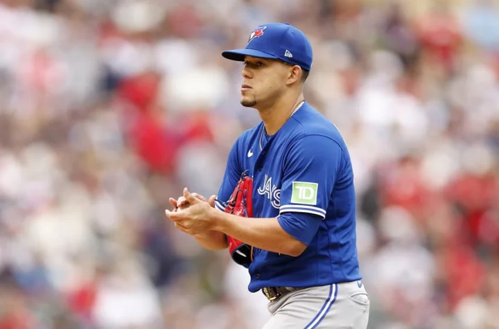 Former Blue Jays All-Star blasts John Schneider for Jose Berrios decision