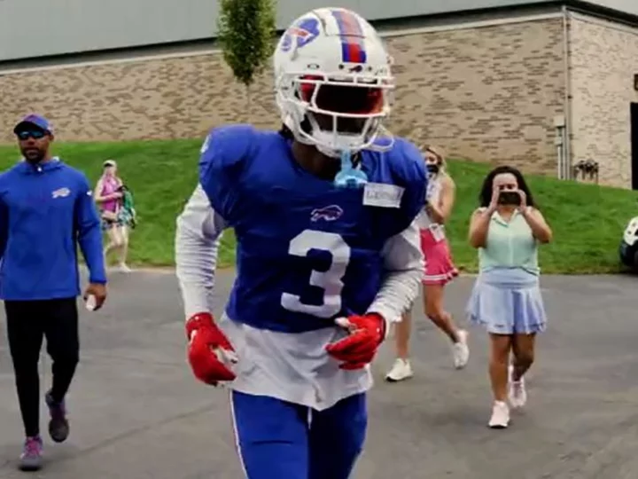 Damar Hamlin takes another step in comeback as he puts on pads at Buffalo Bills practice