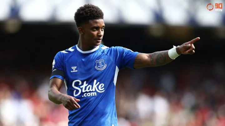 Demarai Gray hits out at Everton as Al Ettifaq talks continue