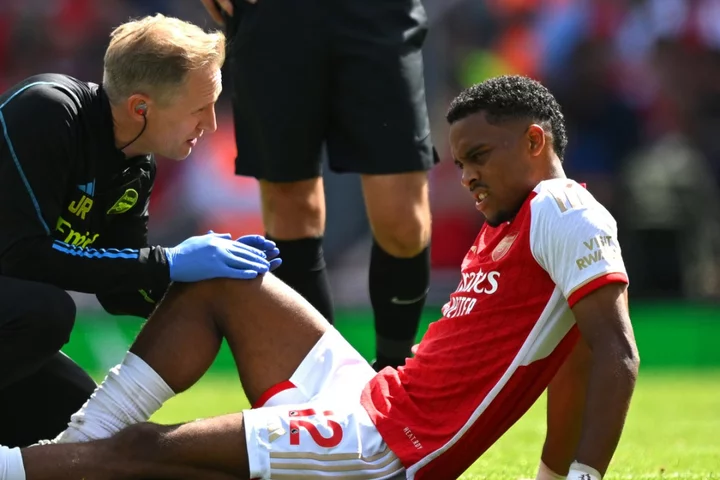 Mikel Arteta provides Jurrien Timber update after Arsenal defender suffers concerning injury