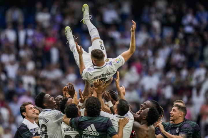 Benzema bids Real Madrid adios at clubhouse ceremony