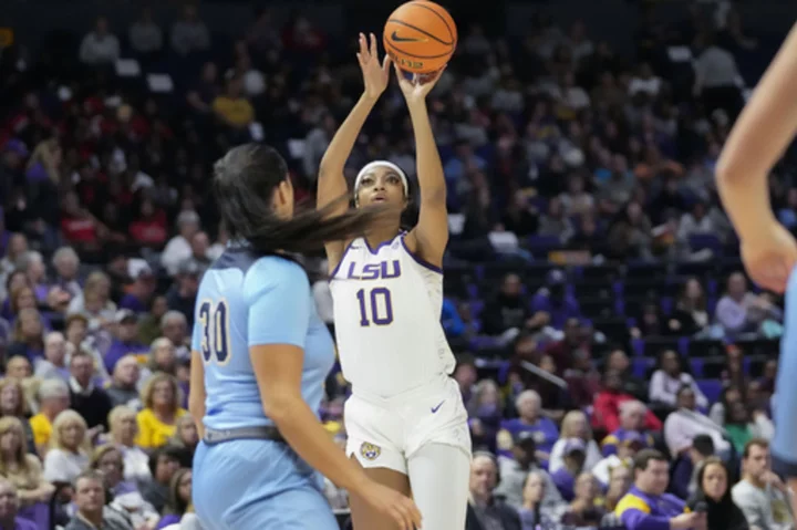 LSU's Angel Reese is back with the No. 7 Tigers after 4-game absence