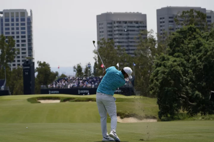 Live updates | A different US Open gets underway in LA