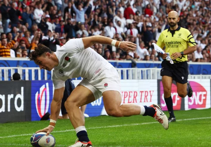 Rugby-Five-try Arundell stars as England thrash Chile 71-0